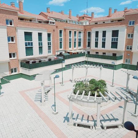 Apartamento Para 5 Personas Con Garaje A 10 Minutos De Valladolid Esterno foto